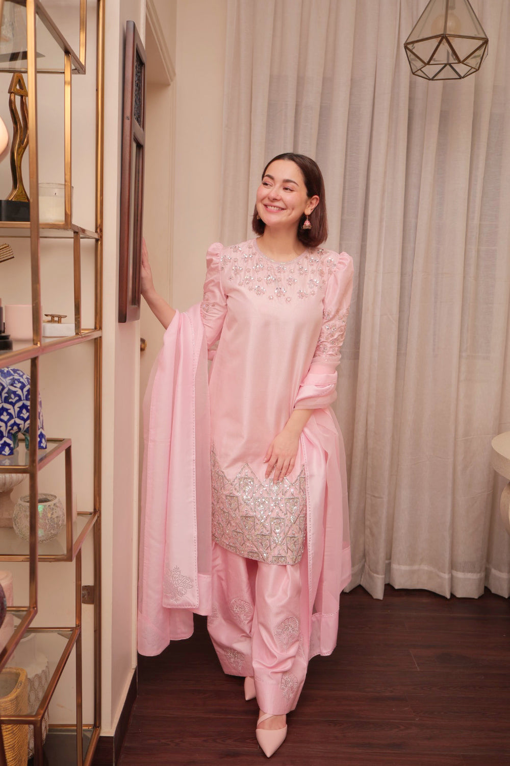 Hania Amir x MH